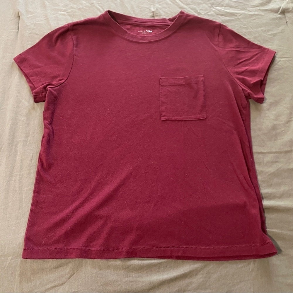 Arizona semi fit pocket t-shirt juniors sz small